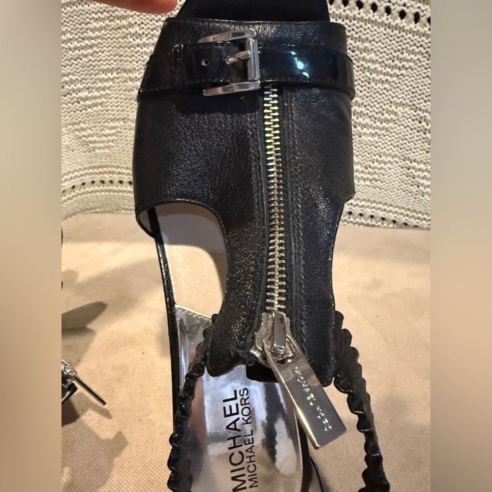 Michael Kors Black wedges with Silver Zipper - Picture 4 of 9